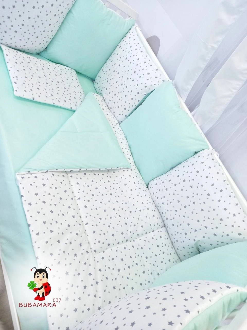 Set sa ogradicom od jastuka